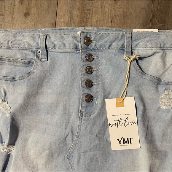 🆕NWT- YMI HIGH RISE FADED DENIM SKIRT - Picture 2 of 5